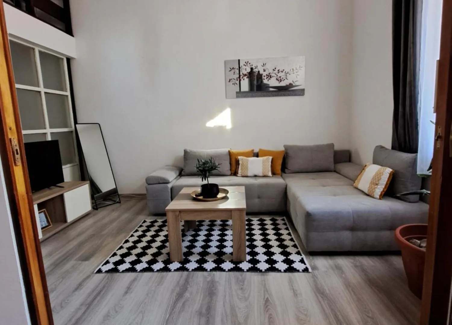 Apartman Ena & Marta location